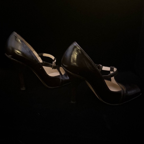 Jimmy Choo Brown Patent Leather T-Strap Mary Janes - Picture 4 of 7